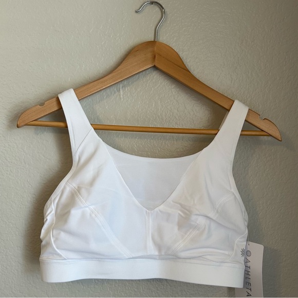 NWT, Athleta Women’s Invincible Lightweight Sports Bra in Bright White, Size 36D - Picture 7 of 12